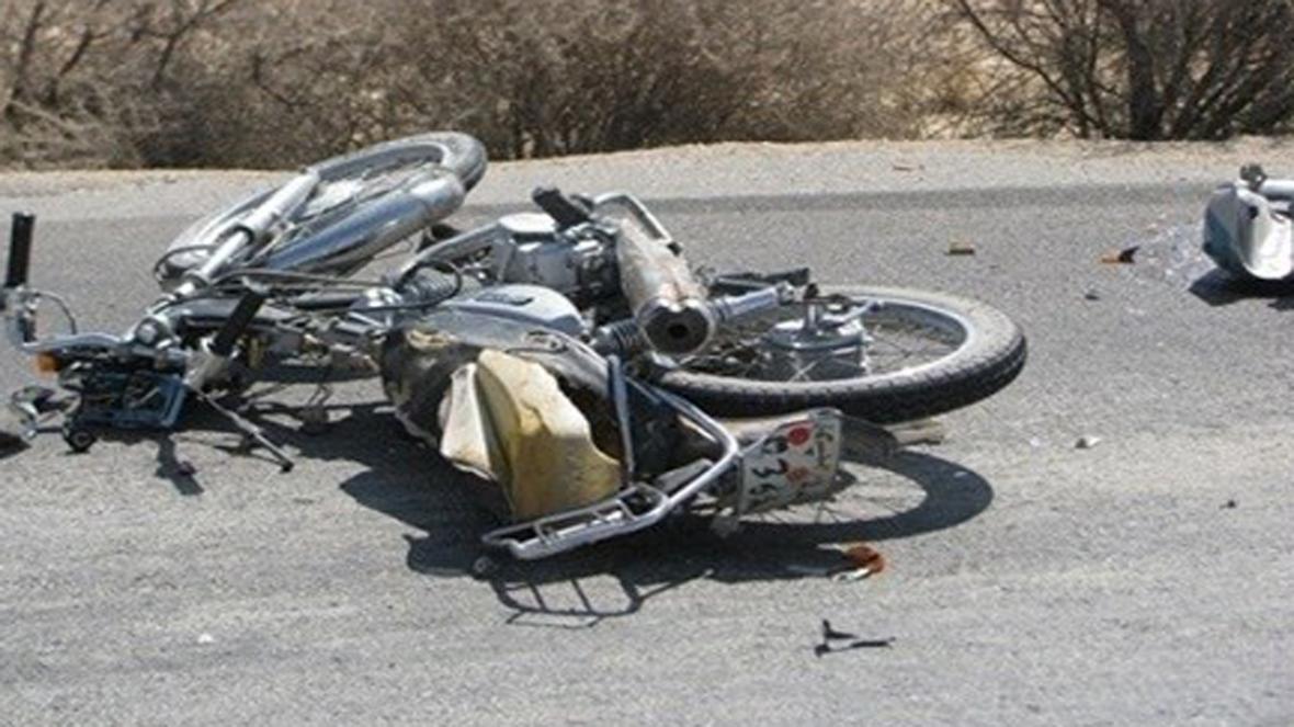 یک کشته و 2 مجروح در واژگونی موتورسیکلت
