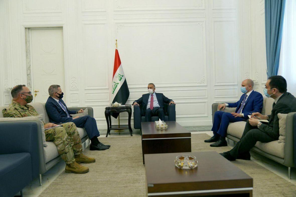 خبرنگاران ملاقات نخست وزیر عراق با سفیر آمریکا و فرمانده ائتلاف بین المللی